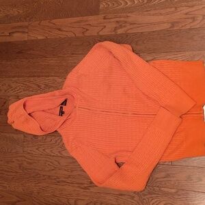 Jeanne Pierre size medium women's zip up sweater